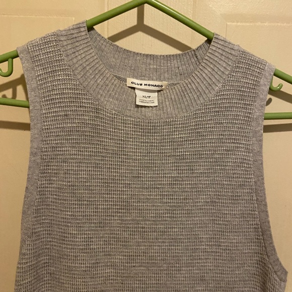 Club Monaco Dresses & Skirts - Ribbed club Monaco dress xs